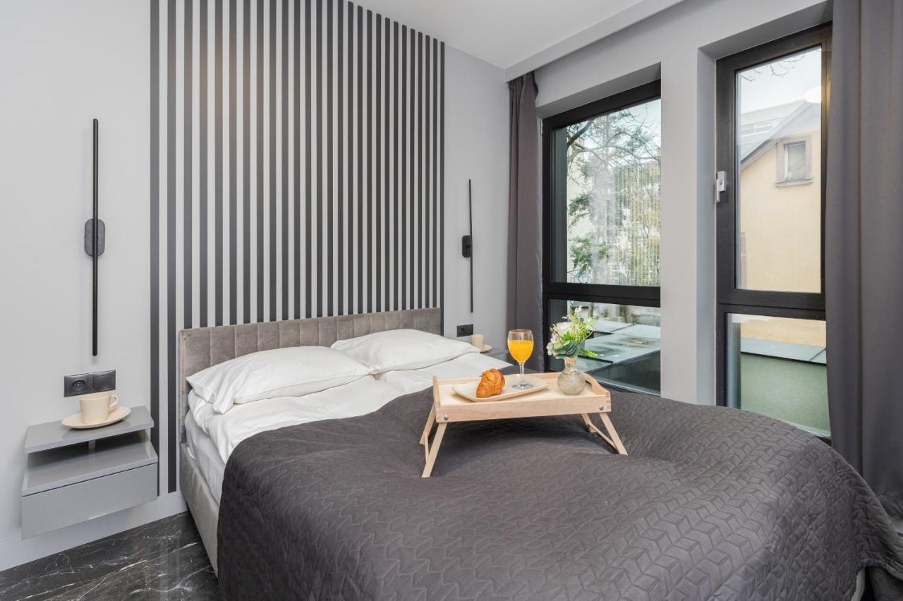 Luxurious Apartment With Two Bedrooms And Parking In Gdynia By Noclegi Renters 외부 사진